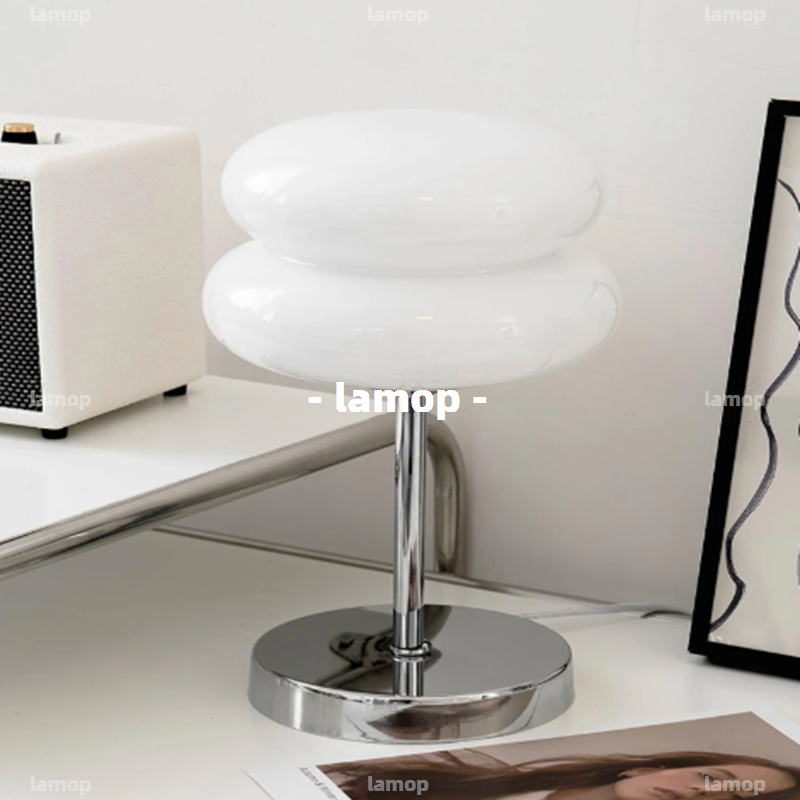 Lighting Decoration In Bedroom - バウハウス クリームグローブ テーブルランプ ミッドセンチュリー ミニマリスト INS