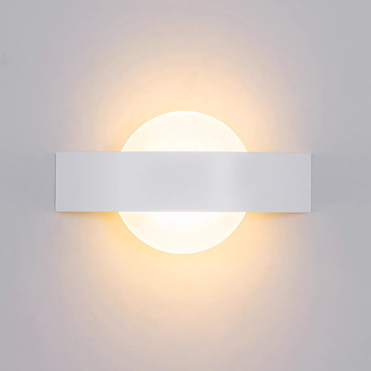 Geometric Lamp Shade - LED アクリルウォールライトモダンなミニマリストクリエイティブ幾何学デザインリビングルームの背景壁装飾北欧寝室ランプ