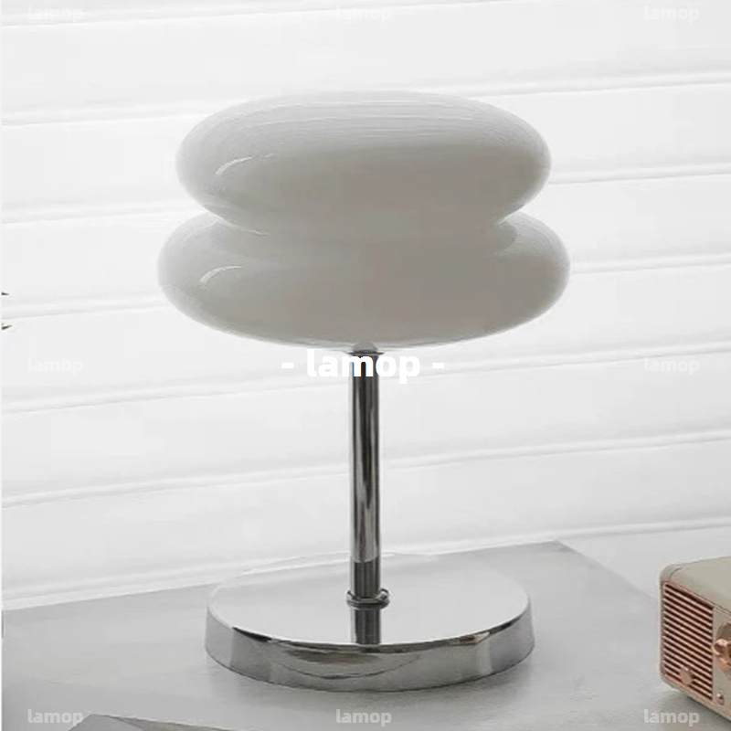 バウハウス クリームグローブ テーブルランプ ミッドセンチュ - Lighting Decoration In Bedroom のレビューと価格
