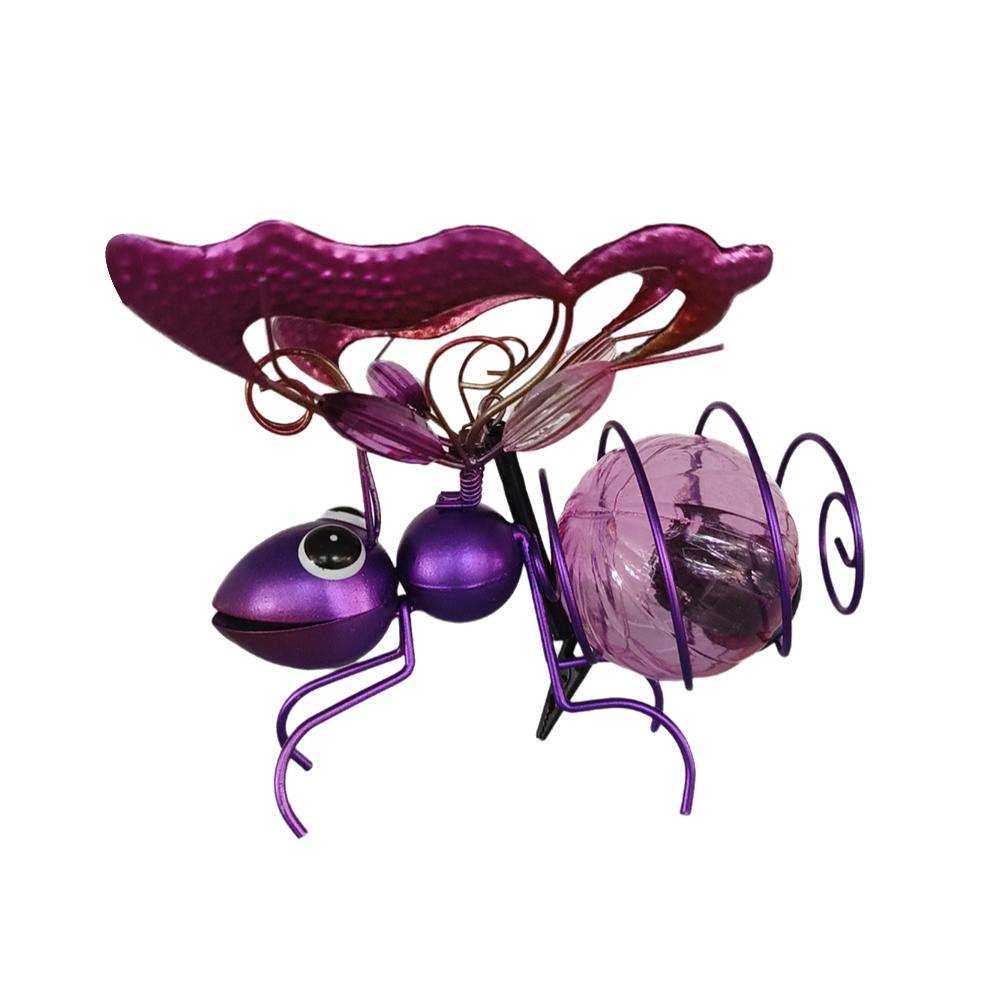 ソーラー式吊り下げ虫除けライト 金属製吊り下げ式飛行昆虫ラン - Lighting Bug Decor のレビューと価格