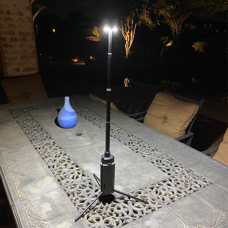 ポータブル伸縮式LEDワークライト、USB充電式、キャンプラ - Floor Lamp Tripod のレビューと価格