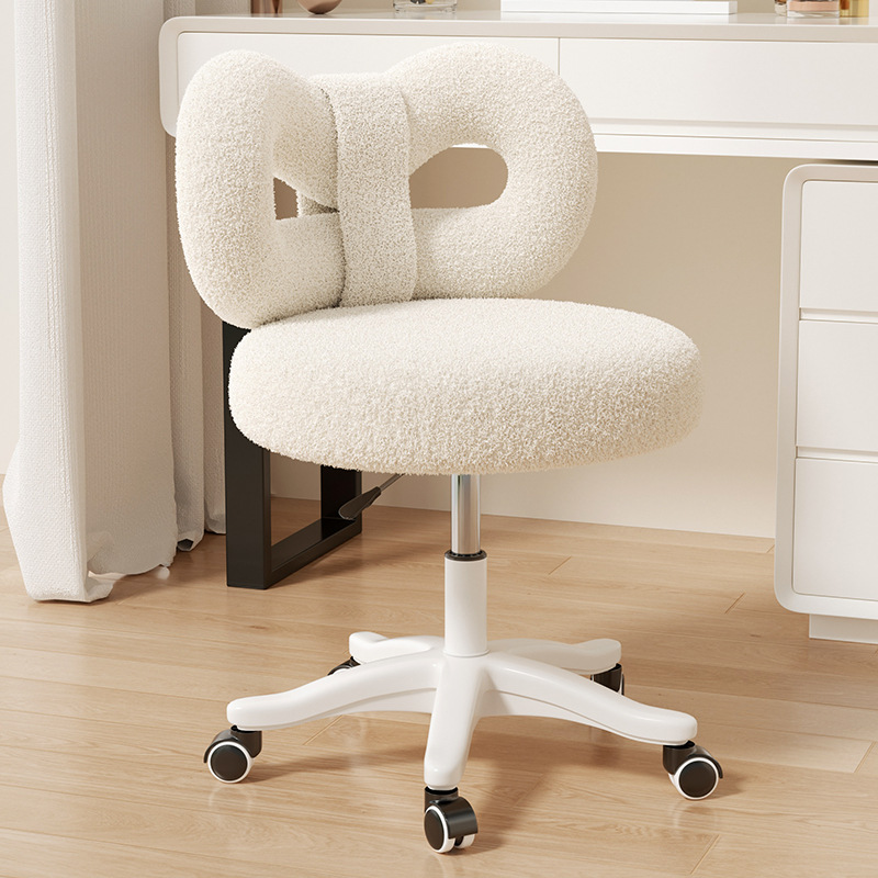 新しいボウスタイルの女性用ドレッシングチェア、女性用寝室ドレ - Furniture Lighting & Decor Magazine のレビューと価格