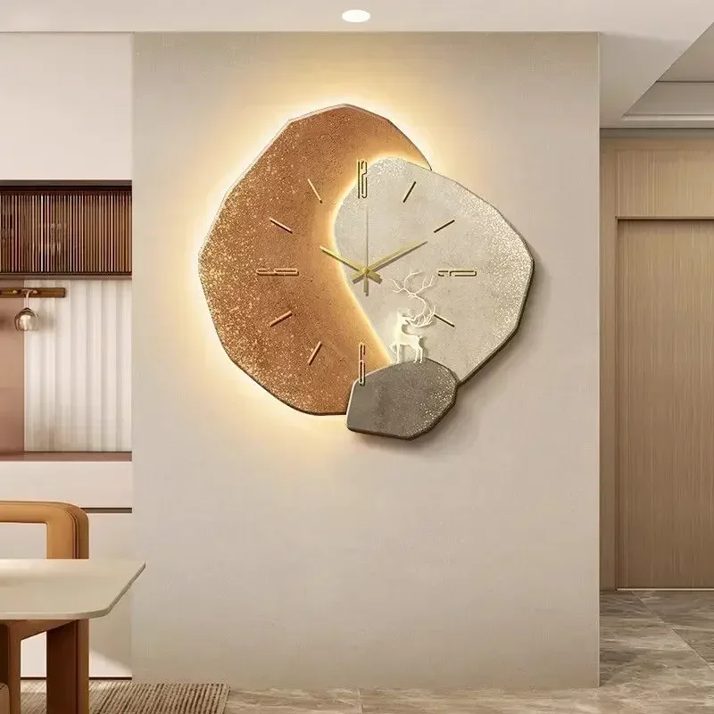 2025年モダンライトデザイン時計 ミニマリズム壁掛け時計  - Lighting Decoration On Wall のレビューと価格