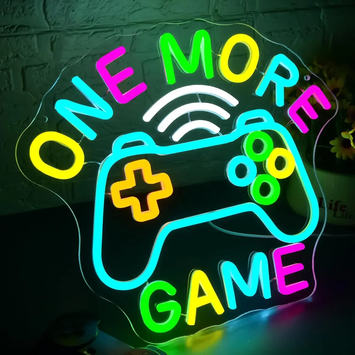 「One More Game」ネオンサイン、ゲームコントロー - Lighting Decor And More のレビューと価格